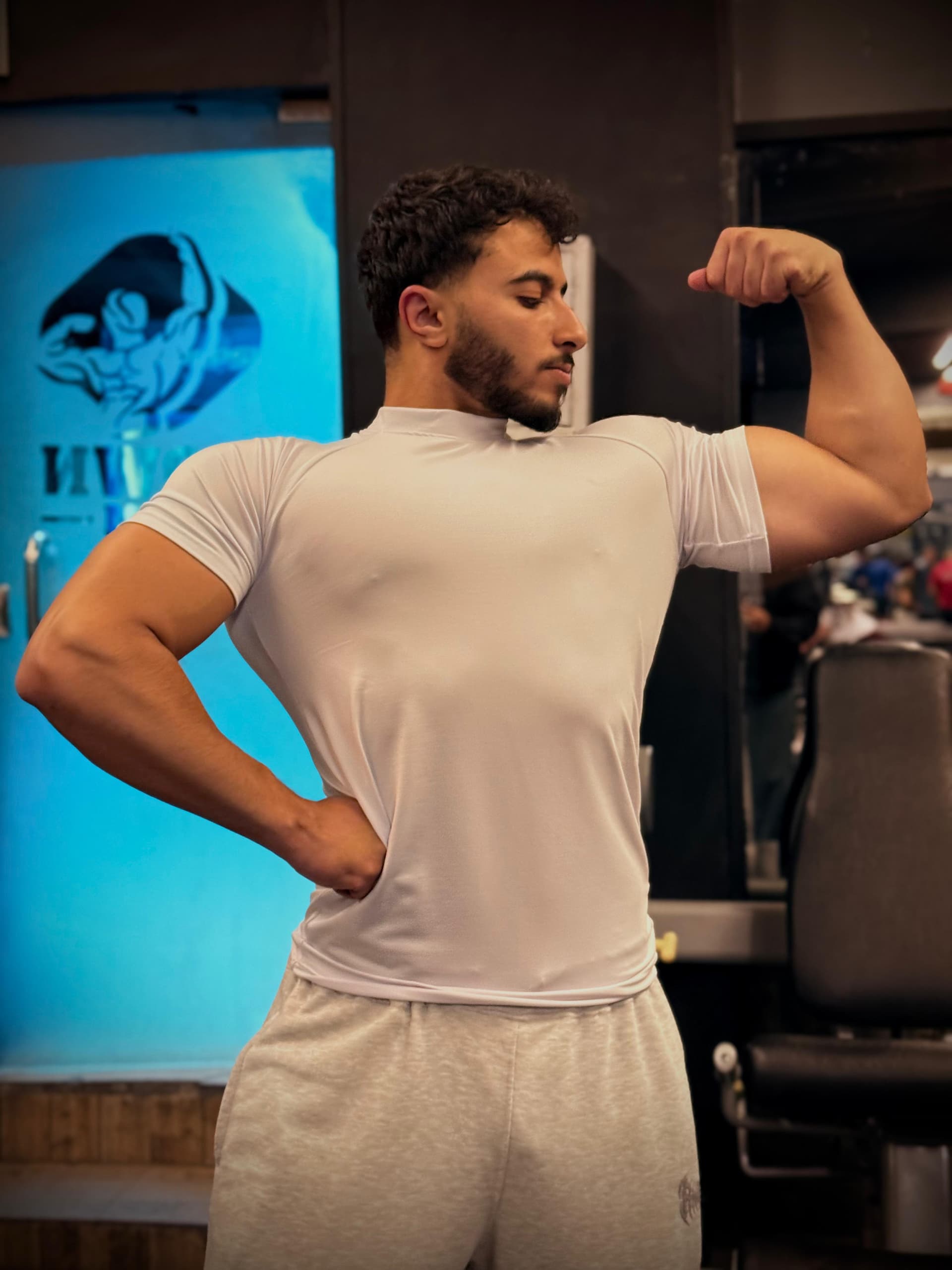 Basic white short sleeve compression - Image 1